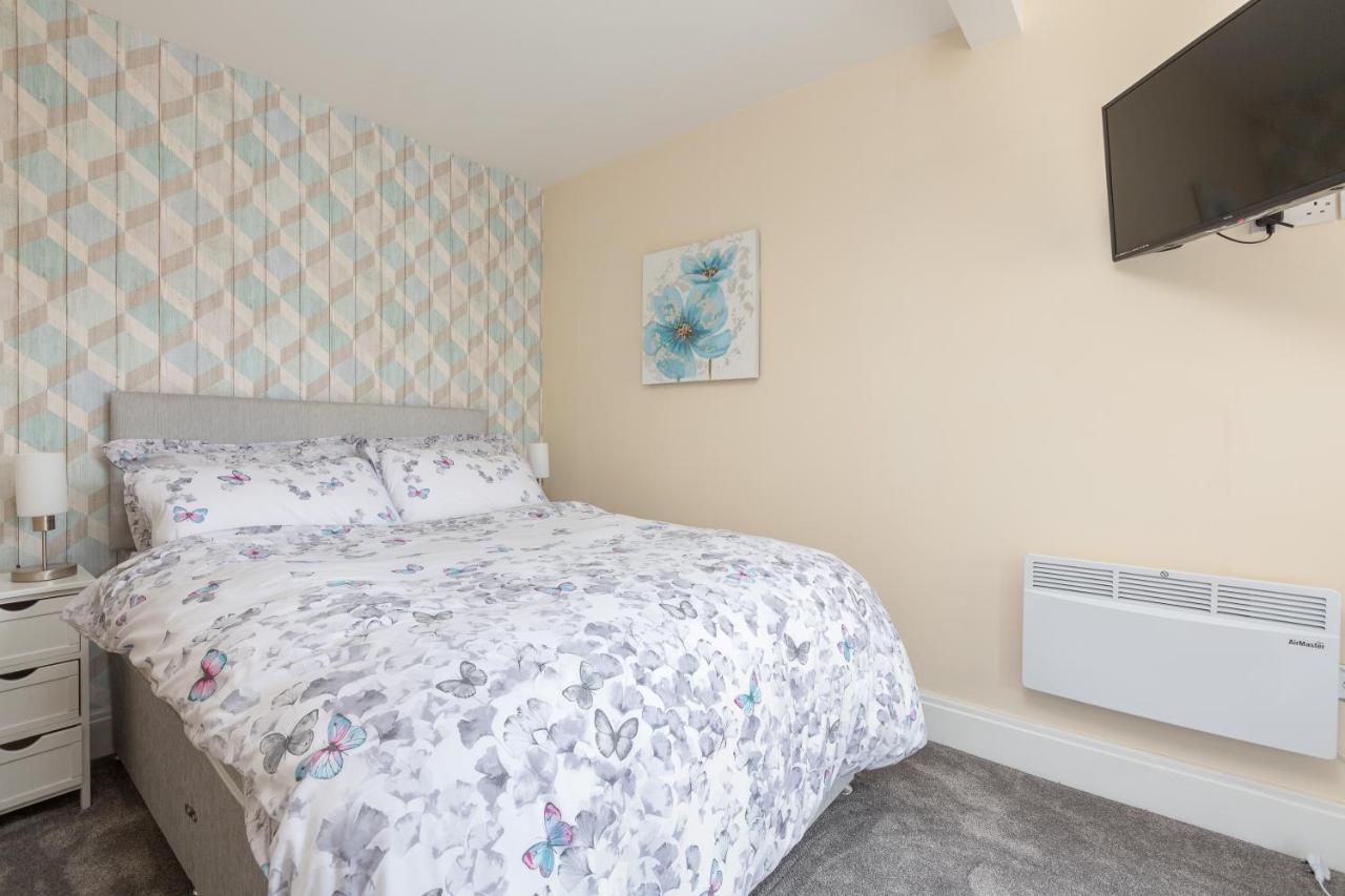 Eden - Family Apartment, Wifi & Parking - Blackpool — Photos 3